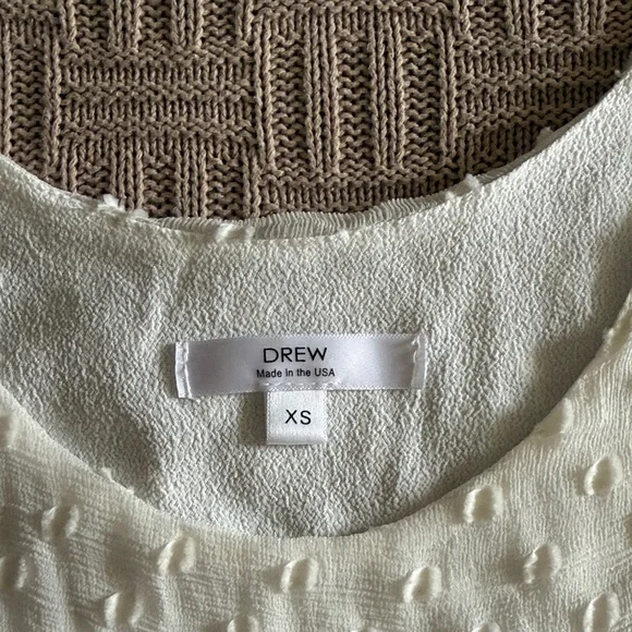 DREW Ivory Textured Sleeveless Blouse - Picture 2 of 6